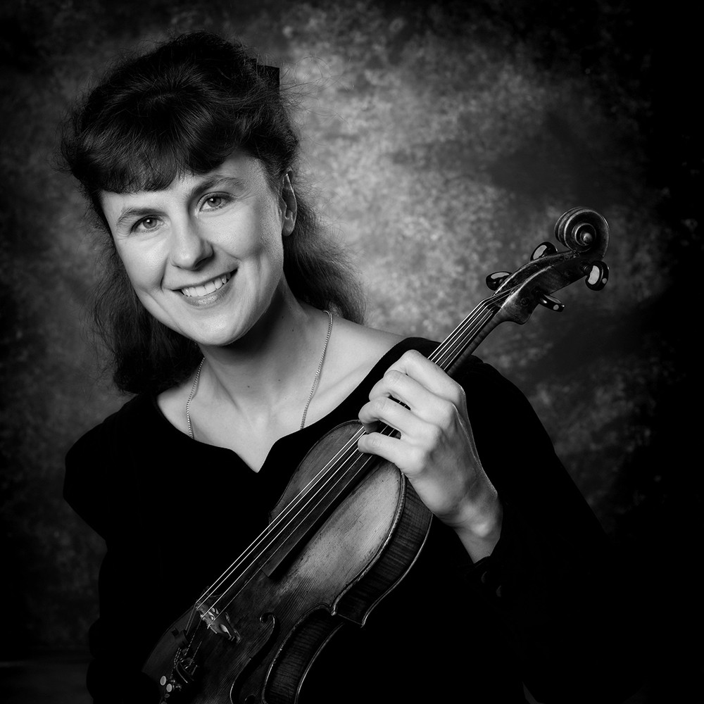 Olga Kotova, Violin