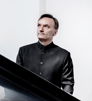 A Night in Vienna with Sir Stephen Hough