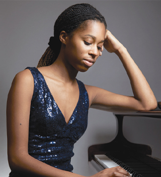 Jeneba Kanneh-Mason plays Mozart